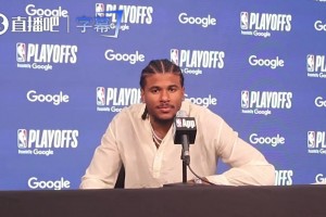 哟呵，詹嫂又换发型了，头发拉这么直啊！